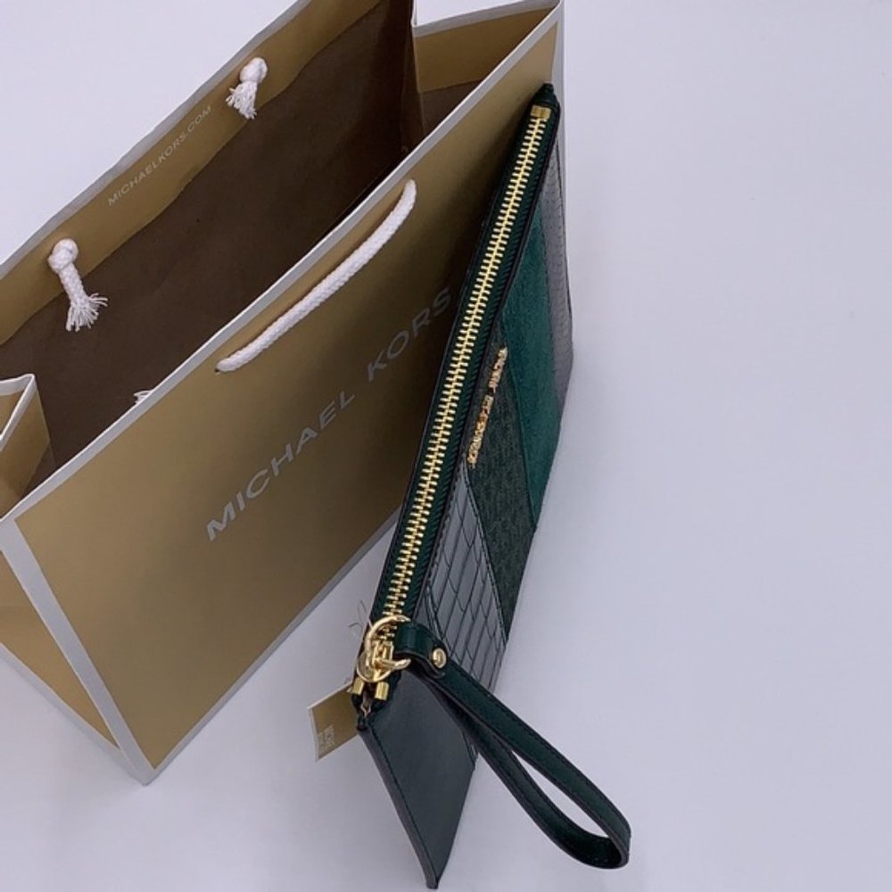Michael Kors JST XL Zip Clutch Wristlet - Racing Green Multi - Picture 9 of 15